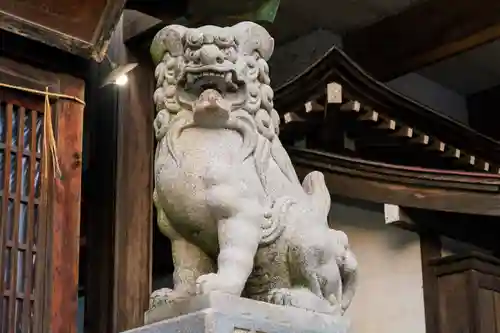 八剣神社の狛犬