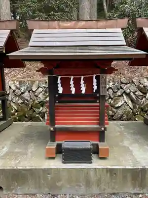 三峯神社の末社・摂社