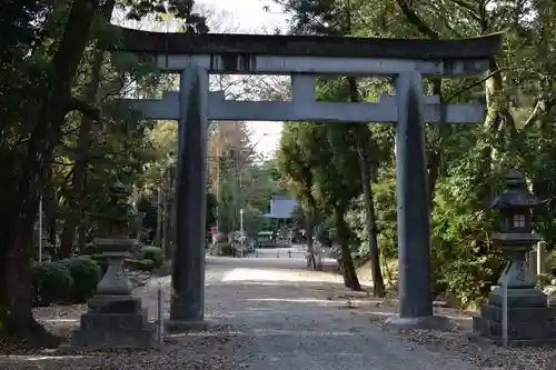 大和神社の鳥居