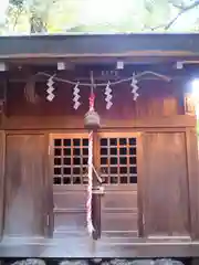 諏訪神社の本殿