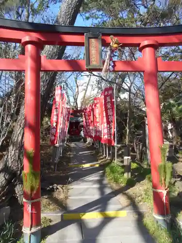 亀岡八幡宮（亀岡八幡神社）の鳥居