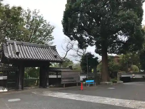 了源寺の山門・神門
