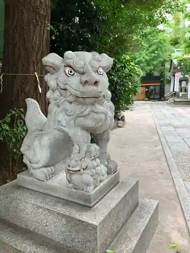 銀杏岡八幡神社の狛犬