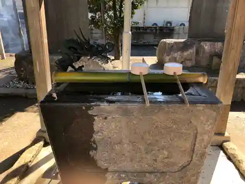 守谷総鎮守 八坂神社の手水舎