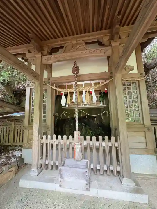 歓喜神社の{uncategorized: "未分類", other: "その他", undefined: "問題あり", building: "その他建物", grave: "お墓", sacred_gate: "鳥居", guardian: "狛犬", statue: "像", buddha: "仏像", history: "歴史", nature: "自然", garden: "庭園", animal: "動物", pagoda: "塔", temizu: "手水舎", mountain_gate: "山門・神門", sanctuary: "本殿・本堂", subordinate: "末社・摂社", art: "芸術", scenery: "景色", jizo: "地蔵", ema: "絵馬", goshuin: "御朱印", omikuji: "おみくじ", items: "授与品その他", amulet: "お守り", goshuincho: "御朱印帳", eats: "食事", festival: "お祭り", votive_dance: "神楽", shichigosan: "七五三参", wedding: "結婚式", experience: "体験その他", initially: "初詣", around: "周辺", anti_infection: "感染症対策"}