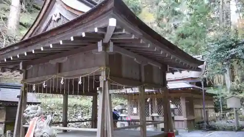 貴船神社の本殿