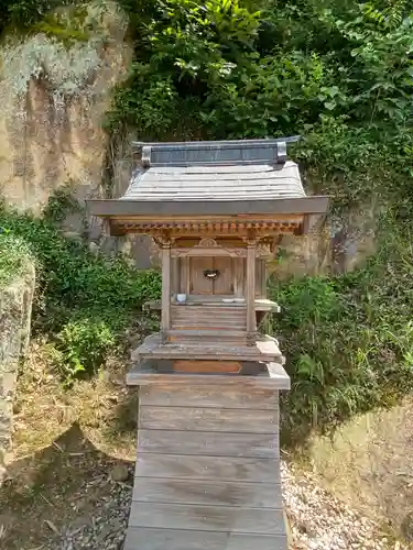 恩徳寺古立石不動明王(岡山県)