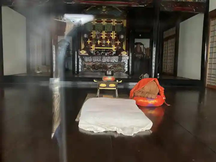 妙安寺の本殿・本堂