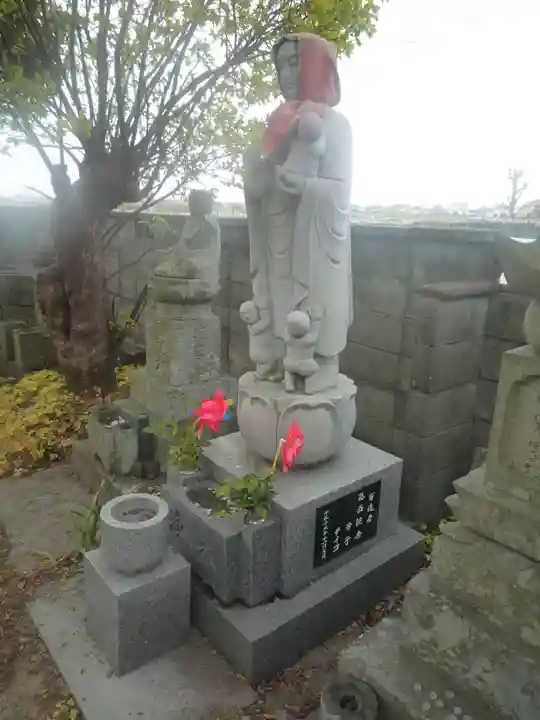 法話と天井絵の寺 観音寺の地蔵