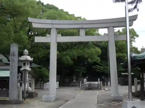 堤治神社の鳥居