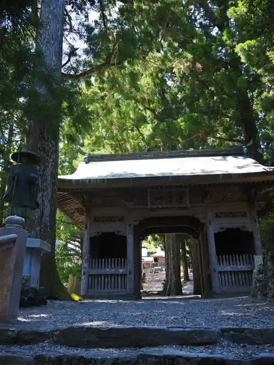 焼山寺の山門・神門