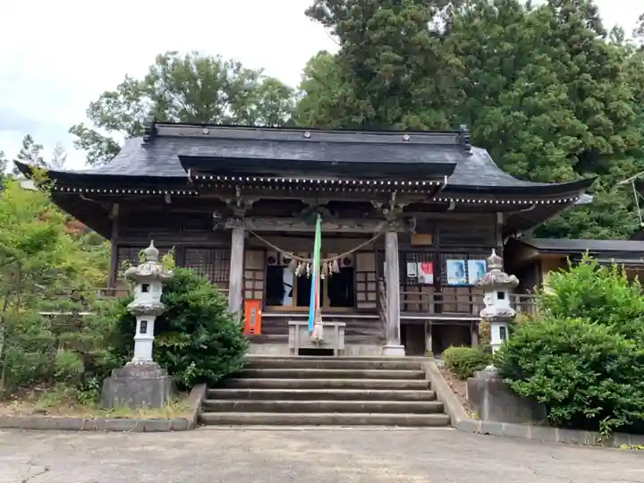 熊野神社の本殿・本堂