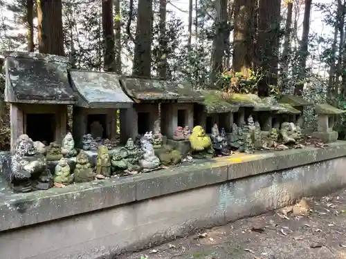 神明神社の末社