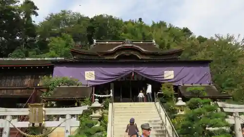 竹生島神社（都久夫須麻神社）の本殿