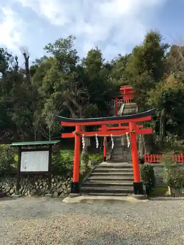 建勲神社の鳥居