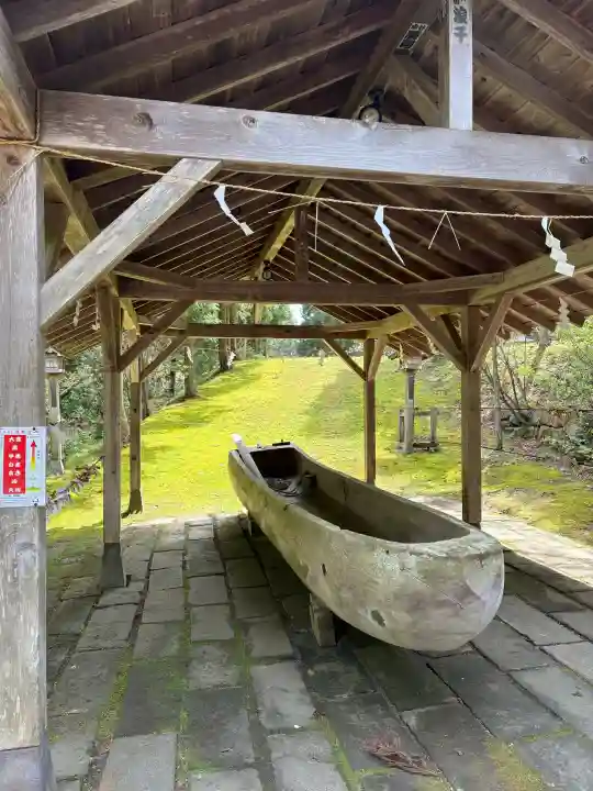 真山神社の{uncategorized: "未分類", other: "その他", undefined: "問題あり", building: "その他建物", grave: "お墓", sacred_gate: "鳥居", guardian: "狛犬", statue: "像", buddha: "仏像", history: "歴史", nature: "自然", garden: "庭園", animal: "動物", pagoda: "塔", temizu: "手水舎", mountain_gate: "山門・神門", sanctuary: "本殿・本堂", subordinate: "末社・摂社", art: "芸術", scenery: "景色", jizo: "地蔵", ema: "絵馬", goshuin: "御朱印", omikuji: "おみくじ", items: "授与品その他", amulet: "お守り", goshuincho: "御朱印帳", eats: "食事", festival: "お祭り", votive_dance: "神楽", shichigosan: "七五三参", wedding: "結婚式", experience: "体験その他", initially: "初詣", around: "周辺", anti_infection: "感染症対策"}