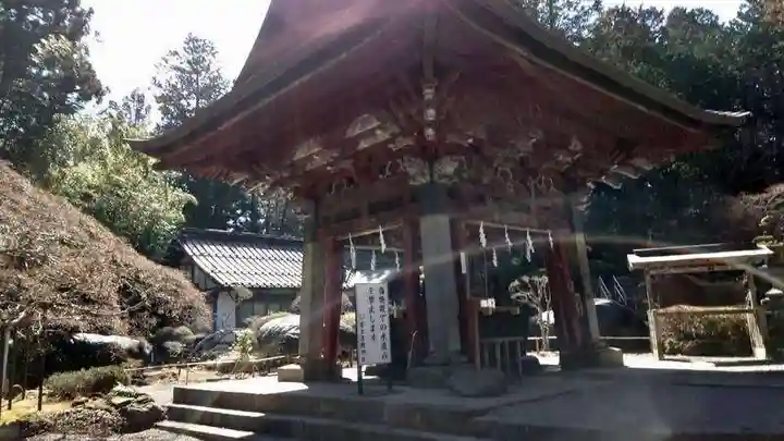 北口本宮冨士浅間神社の手水舎