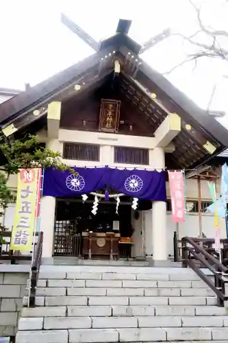 豊平神社の本殿