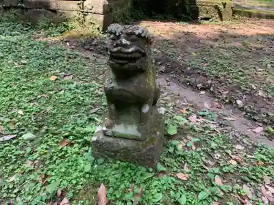 三柱神社の本殿・本堂