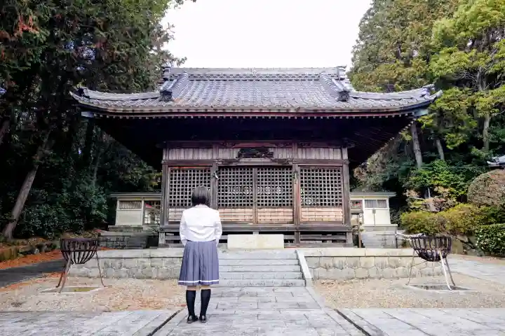 八柱社の本殿・本堂