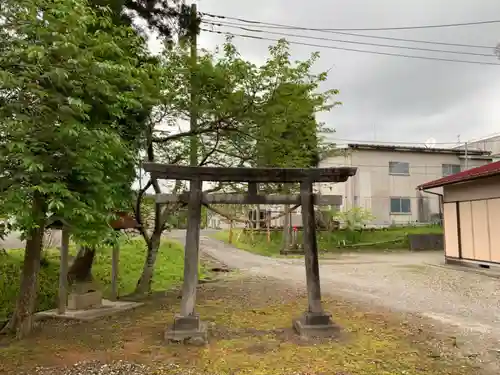 三峯神社の鳥居