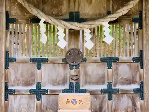 土津神社｜こどもと出世の神さまの山門