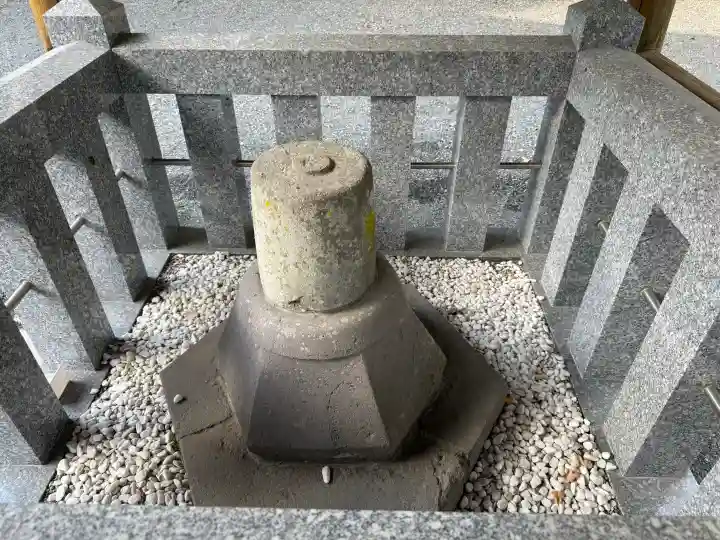 千栗八幡宮の{uncategorized: "未分類", other: "その他", undefined: "問題あり", building: "その他建物", grave: "お墓", sacred_gate: "鳥居", guardian: "狛犬", statue: "像", buddha: "仏像", history: "歴史", nature: "自然", garden: "庭園", animal: "動物", pagoda: "塔", temizu: "手水舎", mountain_gate: "山門・神門", sanctuary: "本殿・本堂", subordinate: "末社・摂社", art: "芸術", scenery: "景色", jizo: "地蔵", ema: "絵馬", goshuin: "御朱印", omikuji: "おみくじ", items: "授与品その他", amulet: "お守り", goshuincho: "御朱印帳", eats: "食事", festival: "お祭り", votive_dance: "神楽", shichigosan: "七五三参", wedding: "結婚式", experience: "体験その他", initially: "初詣", around: "周辺", anti_infection: "感染症対策"}