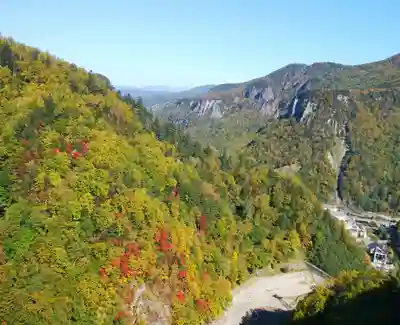 祠（大雪神社奥の院）(北海道)
