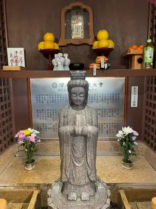 摩利支天 徳大寺の{uncategorized: "未分類", other: "その他", undefined: "問題あり", building: "その他建物", grave: "お墓", sacred_gate: "鳥居", guardian: "狛犬", statue: "像", buddha: "仏像", history: "歴史", nature: "自然", garden: "庭園", animal: "動物", pagoda: "塔", temizu: "手水舎", mountain_gate: "山門・神門", sanctuary: "本殿・本堂", subordinate: "末社・摂社", art: "芸術", scenery: "景色", jizo: "地蔵", ema: "絵馬", goshuin: "御朱印", omikuji: "おみくじ", items: "授与品その他", amulet: "お守り", goshuincho: "御朱印帳", eats: "食事", festival: "お祭り", votive_dance: "神楽", shichigosan: "七五三参", wedding: "結婚式", experience: "体験その他", initially: "初詣", around: "周辺", anti_infection: "感染症対策"}
