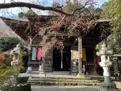 岩之上堂の本殿