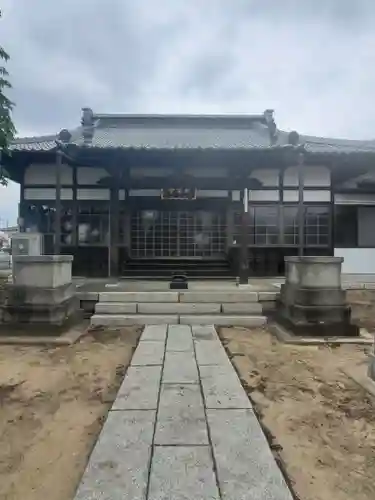 東雲寺の本殿・本堂