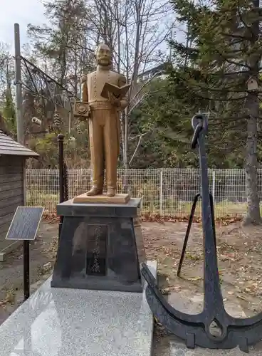 龍宮神社の像