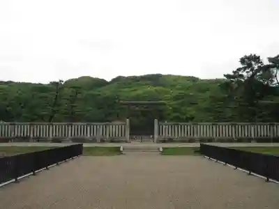 仁徳天皇陵(百舌鳥耳原中陵)のその他建物