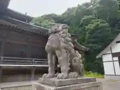 函館八幡宮の狛犬