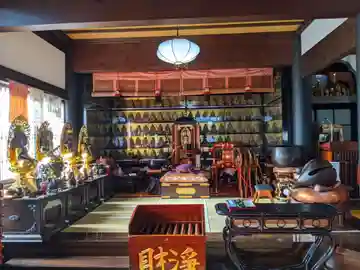 三明寺の本殿・本堂