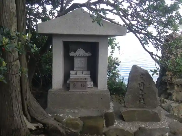 森戸大明神(森戸神社)の末社・摂社