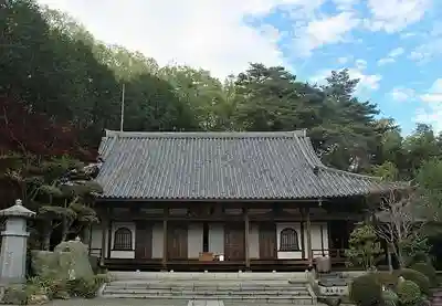 崇禅寺の本殿・本堂