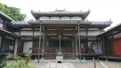 報恩講寺の本殿・本堂