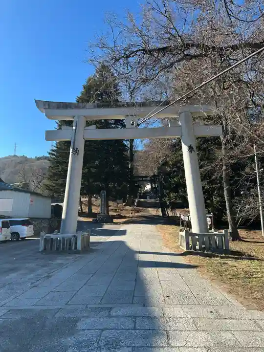 諏訪大社上社前宮(長野県)