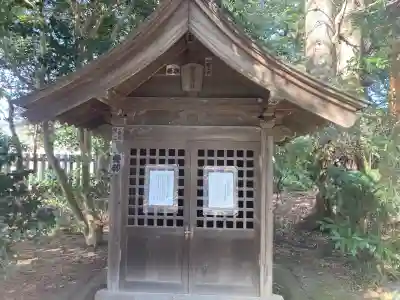 皇大神宮（烏森神社）の{uncategorized: "未分類", other: "その他", undefined: "問題あり", building: "その他建物", grave: "お墓", sacred_gate: "鳥居", guardian: "狛犬", statue: "像", buddha: "仏像", history: "歴史", nature: "自然", garden: "庭園", animal: "動物", pagoda: "塔", temizu: "手水舎", mountain_gate: "山門・神門", sanctuary: "本殿・本堂", subordinate: "末社・摂社", art: "芸術", scenery: "景色", jizo: "地蔵", ema: "絵馬", goshuin: "御朱印", omikuji: "おみくじ", items: "授与品その他", amulet: "お守り", goshuincho: "御朱印帳", eats: "食事", festival: "お祭り", votive_dance: "神楽", shichigosan: "七五三参", wedding: "結婚式", experience: "体験その他", initially: "初詣", around: "周辺", anti_infection: "感染症対策"}