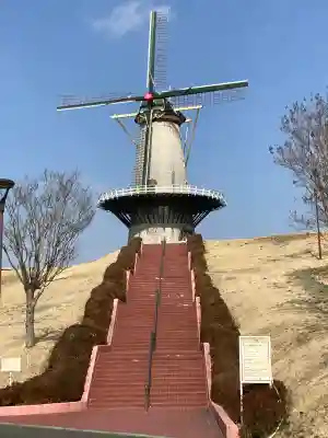 津島本宮社の{uncategorized: "未分類", other: "その他", undefined: "問題あり", building: "その他建物", grave: "お墓", sacred_gate: "鳥居", guardian: "狛犬", statue: "像", buddha: "仏像", history: "歴史", nature: "自然", garden: "庭園", animal: "動物", pagoda: "塔", temizu: "手水舎", mountain_gate: "山門・神門", sanctuary: "本殿・本堂", subordinate: "末社・摂社", art: "芸術", scenery: "景色", jizo: "地蔵", ema: "絵馬", goshuin: "御朱印", omikuji: "おみくじ", items: "授与品その他", amulet: "お守り", goshuincho: "御朱印帳", eats: "食事", festival: "お祭り", votive_dance: "神楽", shichigosan: "七五三参", wedding: "結婚式", experience: "体験その他", initially: "初詣", around: "周辺", anti_infection: "感染症対策"}