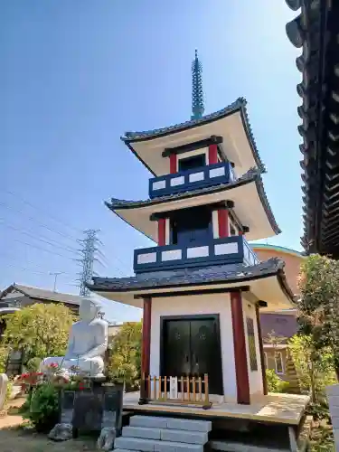 春清寺の塔