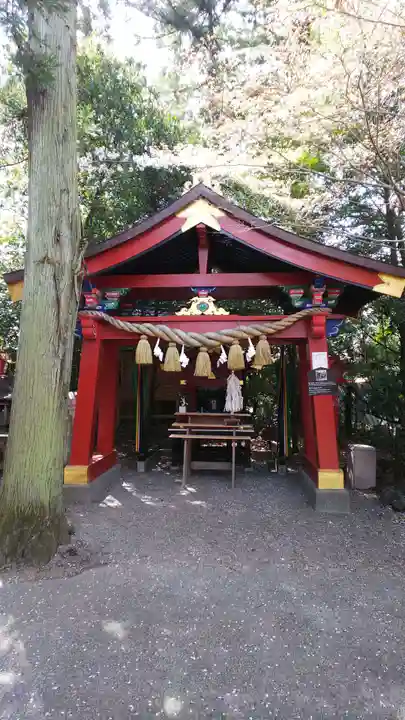 冠稲荷神社の末社・摂社