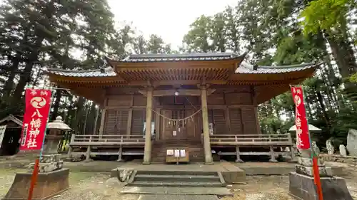 米川八幡神社の本殿