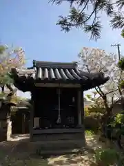 宝蔵寺の末社