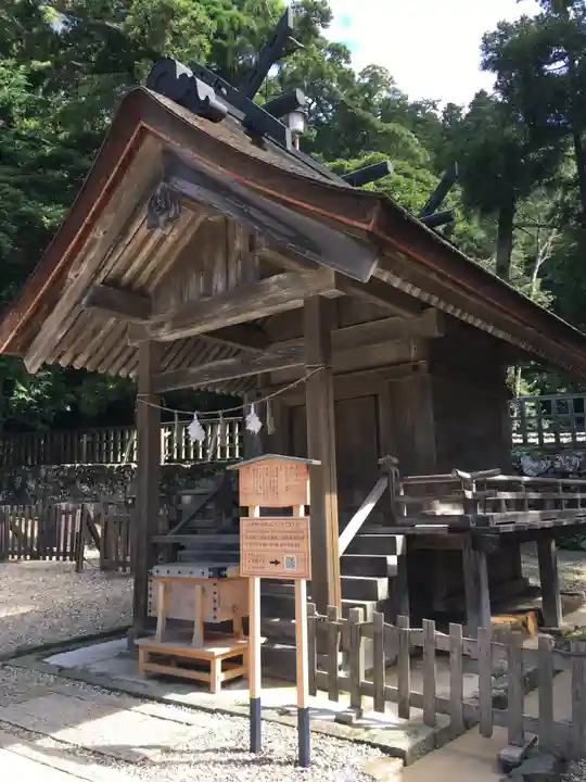出雲大社の末社・摂社