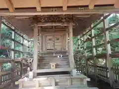 八王子神社の本殿