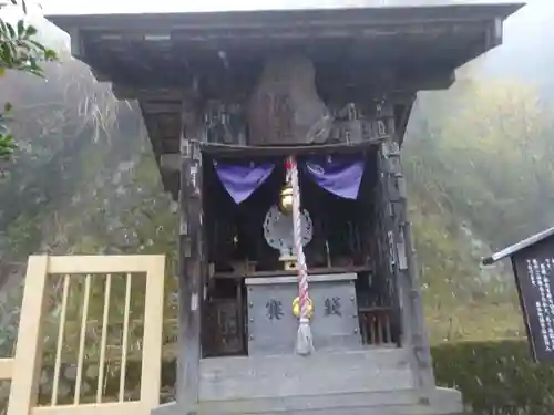 根之元神社の本殿・本堂