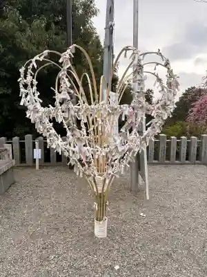 針綱神社の{uncategorized: "未分類", other: "その他", undefined: "問題あり", building: "その他建物", grave: "お墓", sacred_gate: "鳥居", guardian: "狛犬", statue: "像", buddha: "仏像", history: "歴史", nature: "自然", garden: "庭園", animal: "動物", pagoda: "塔", temizu: "手水舎", mountain_gate: "山門・神門", sanctuary: "本殿・本堂", subordinate: "末社・摂社", art: "芸術", scenery: "景色", jizo: "地蔵", ema: "絵馬", goshuin: "御朱印", omikuji: "おみくじ", items: "授与品その他", amulet: "お守り", goshuincho: "御朱印帳", eats: "食事", festival: "お祭り", votive_dance: "神楽", shichigosan: "七五三参", wedding: "結婚式", experience: "体験その他", initially: "初詣", around: "周辺", anti_infection: "感染症対策"}