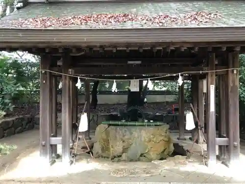 田村神社の手水舎